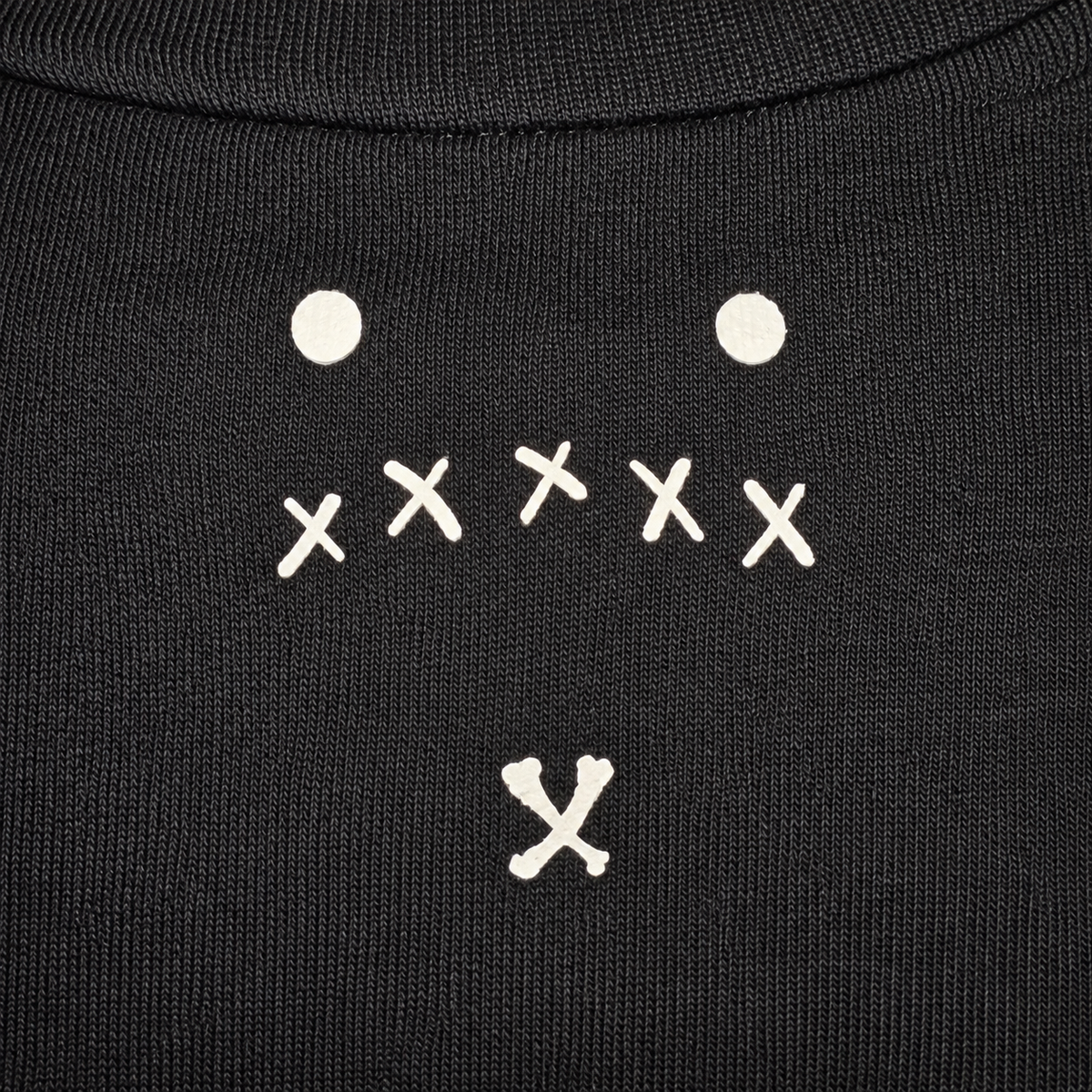 Straight-on detail of RIZO face marking